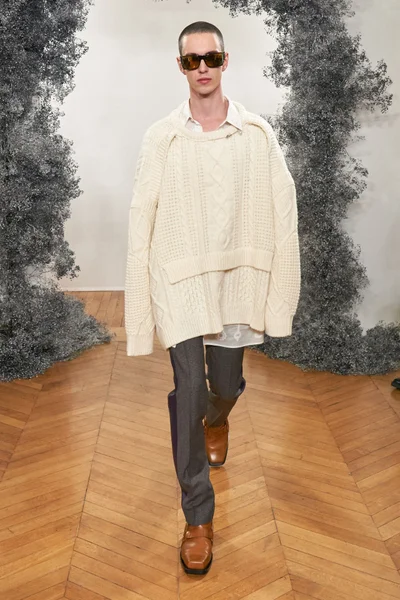 Look 14